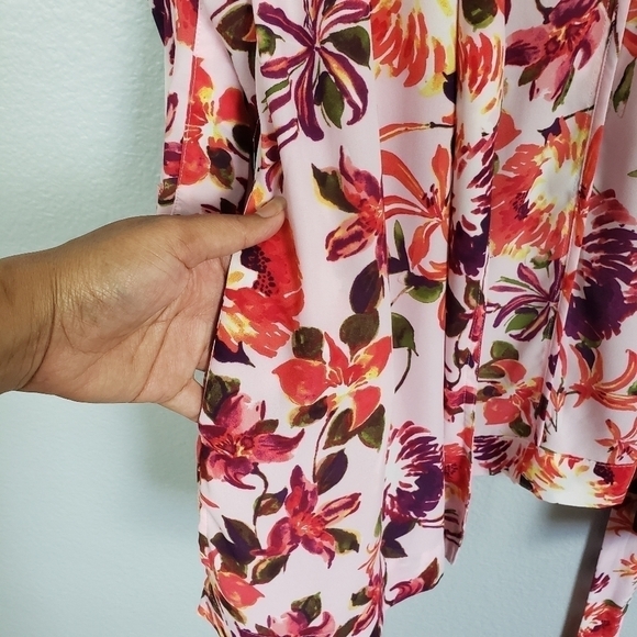 LANE BRYANT Floral Kimono Top/Robe Sz 14/16 Multi-functional - Picture 5 of 11